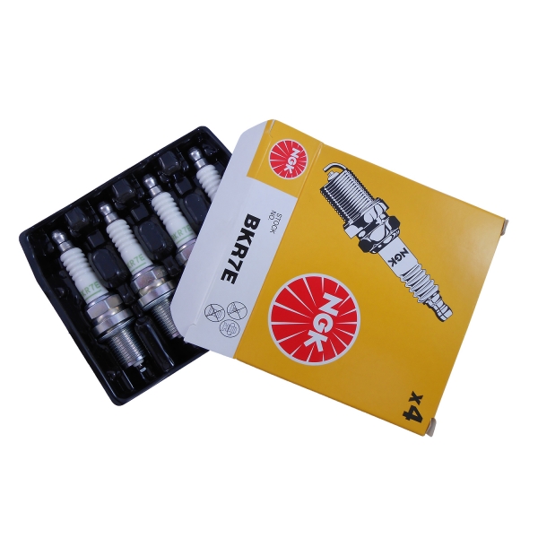 Jogo de Velas de Ignição NGK BKR7E Doblo, Strada-Cód.1088