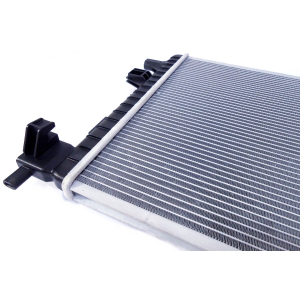 Radiador de Agua Denso BC261470-0680RC VW Golf - Cód.5577