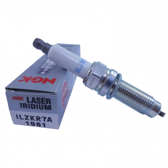 Vela de Ignição NGK ILZKR7A VW Passat Variant - Cód.1749